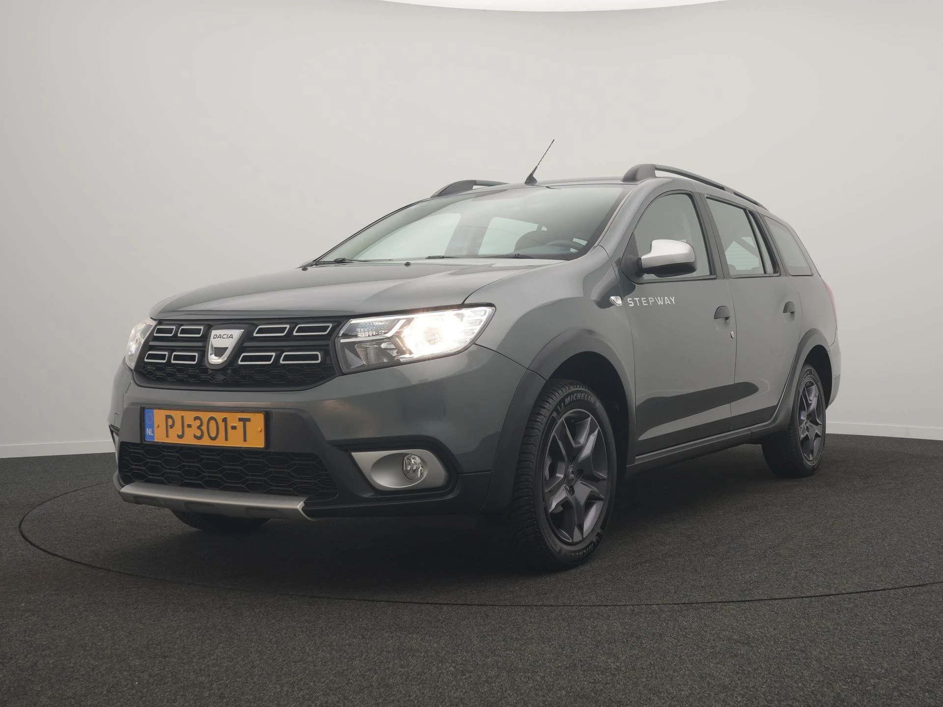 Hoofdafbeelding Dacia Logan