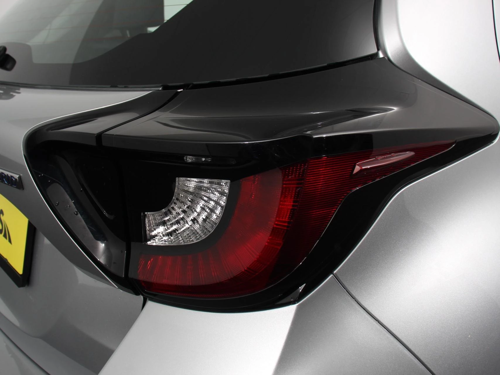 Hoofdafbeelding Mazda 2 Hybrid