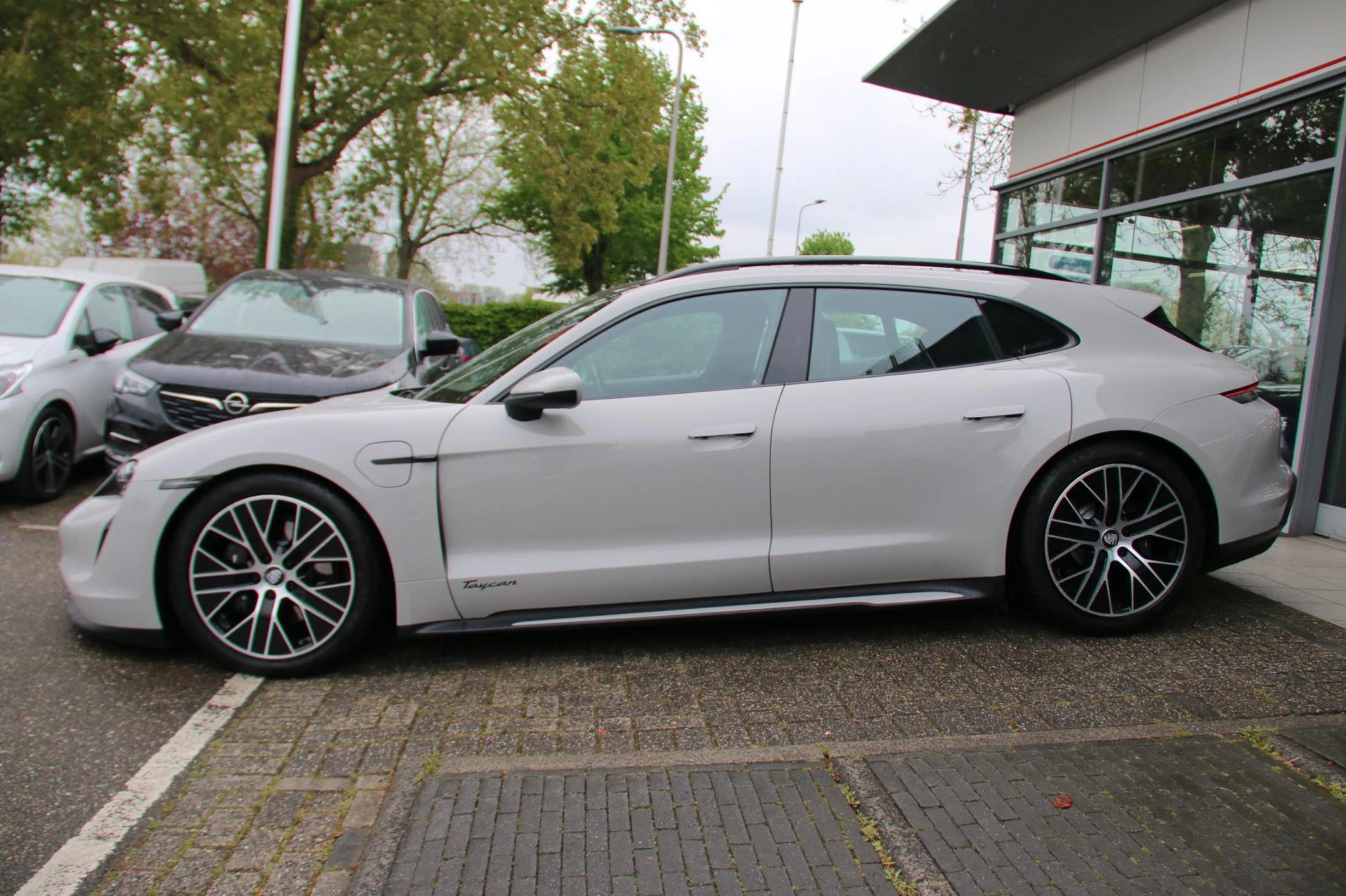 Hoofdafbeelding Porsche Taycan