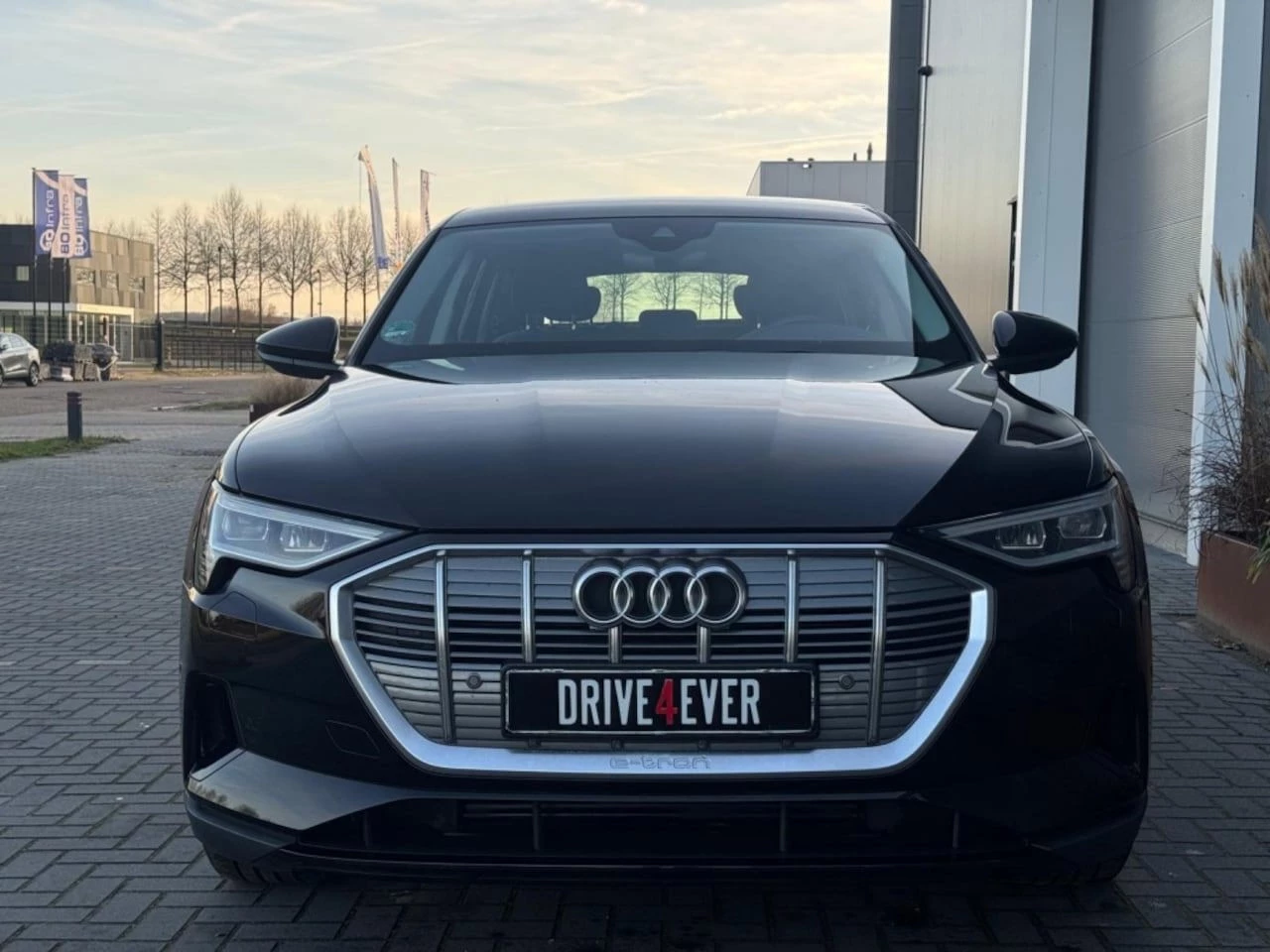 Hoofdafbeelding Audi e-tron