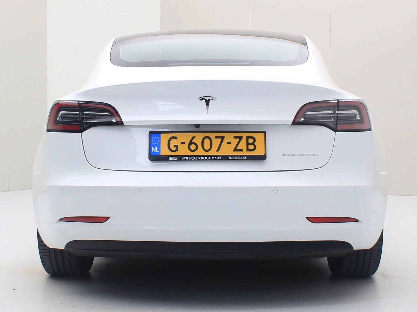 Hoofdafbeelding Tesla Model 3
