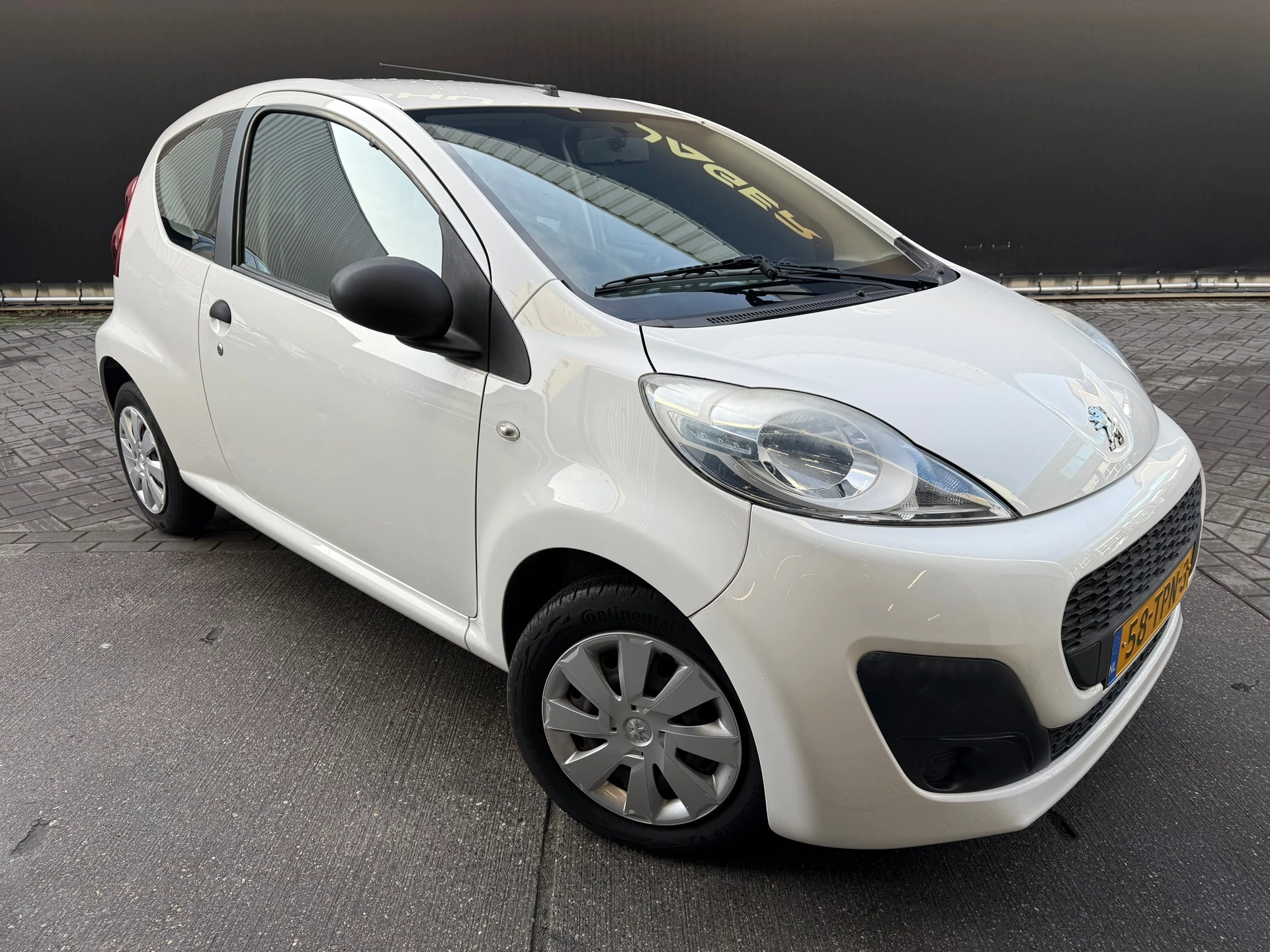 Hoofdafbeelding Peugeot 107