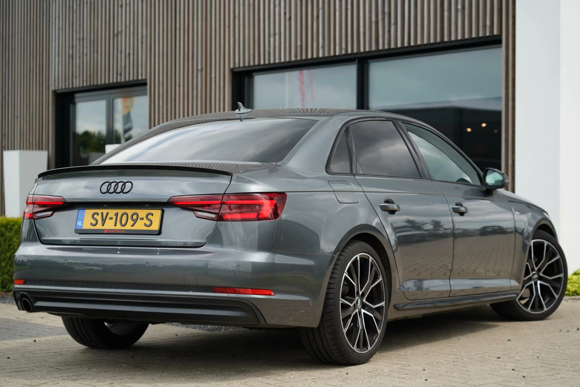 Hoofdafbeelding Audi A4