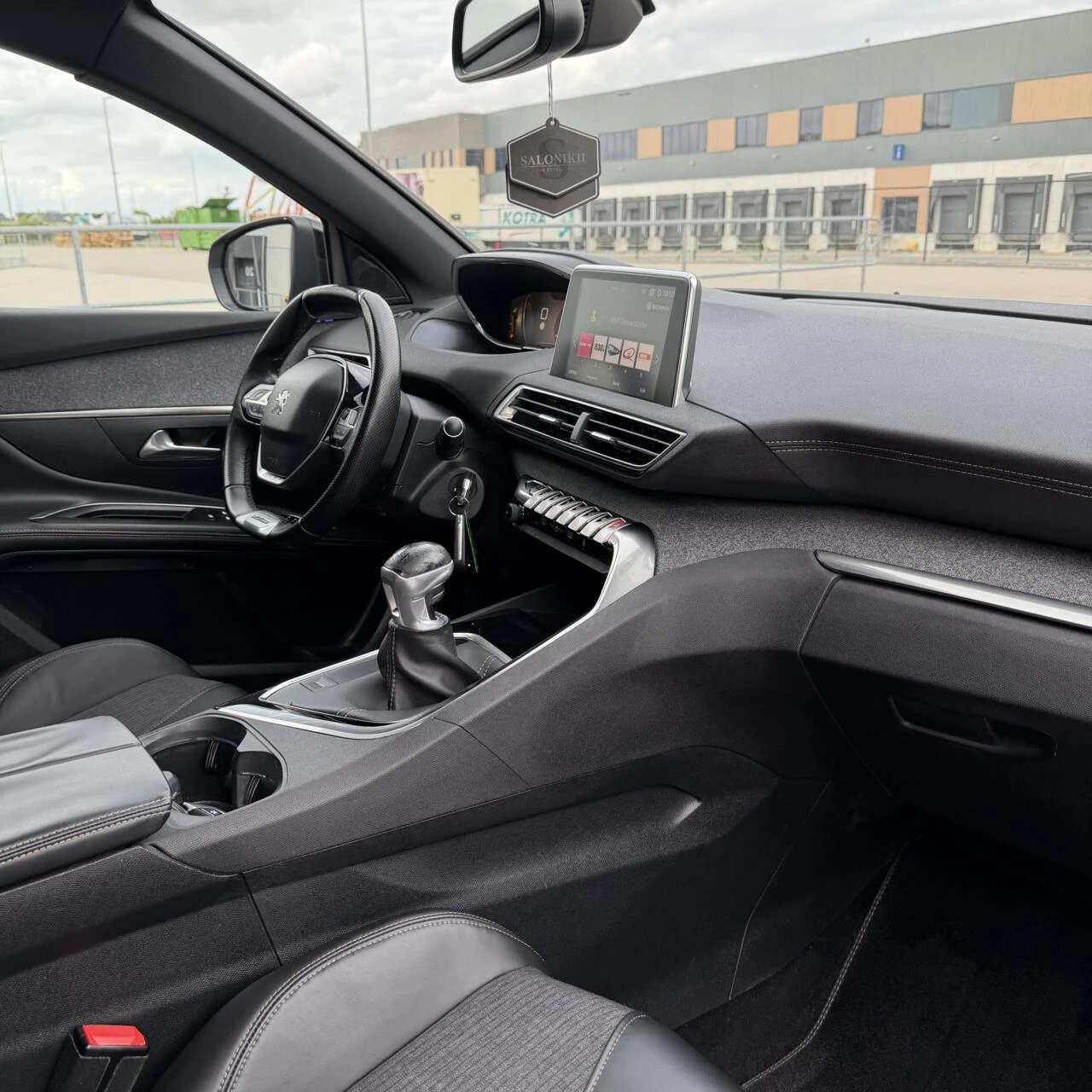 Hoofdafbeelding Peugeot 5008