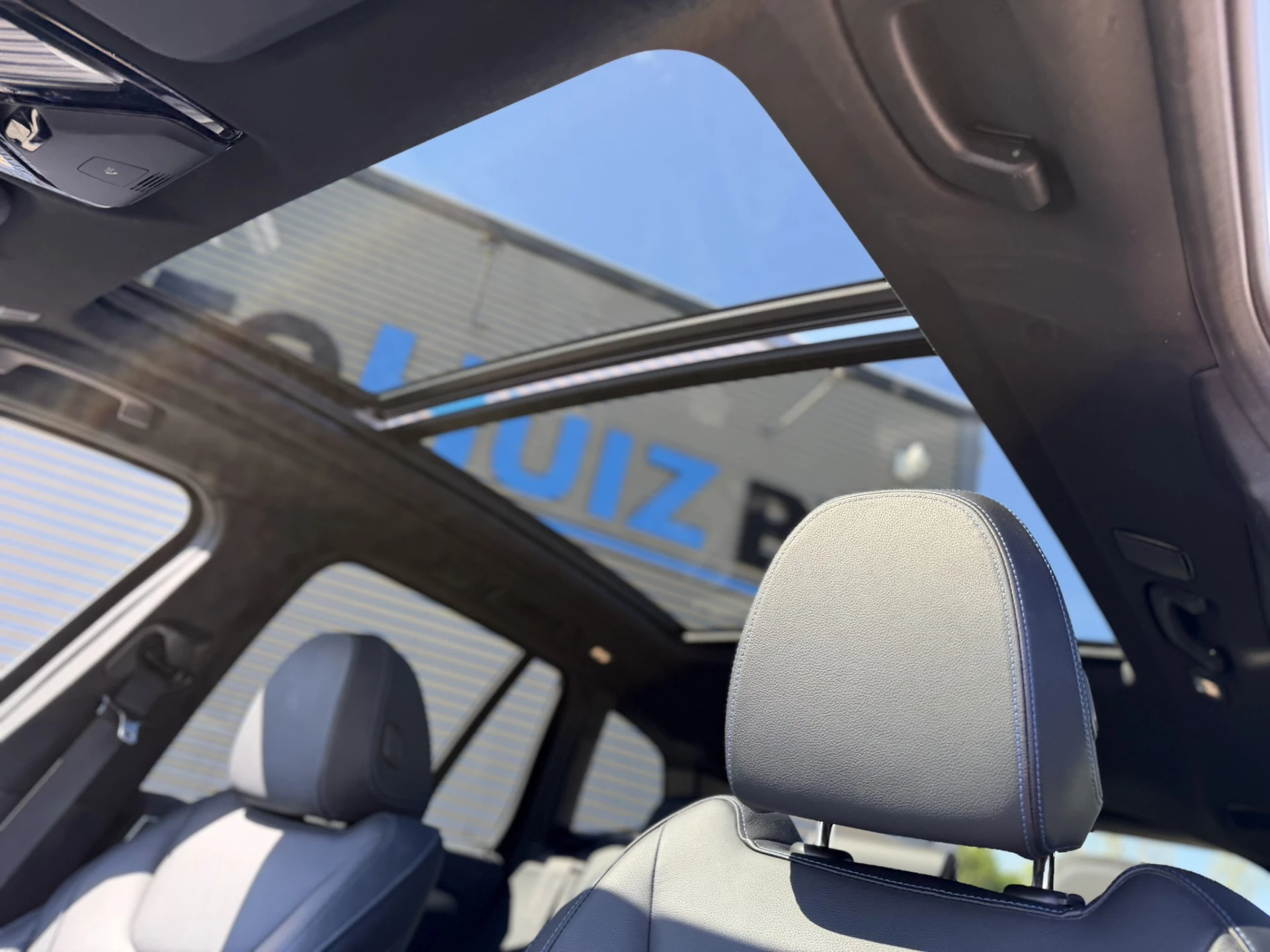 Hoofdafbeelding BMW iX3