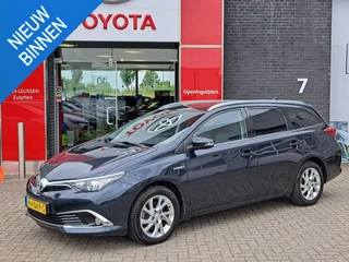 Toyota Auris Touring Sports 1.8 Hybrid Executive STOELVERWARMING CRUISE CONTROL DEALER ONDERHOUDEN