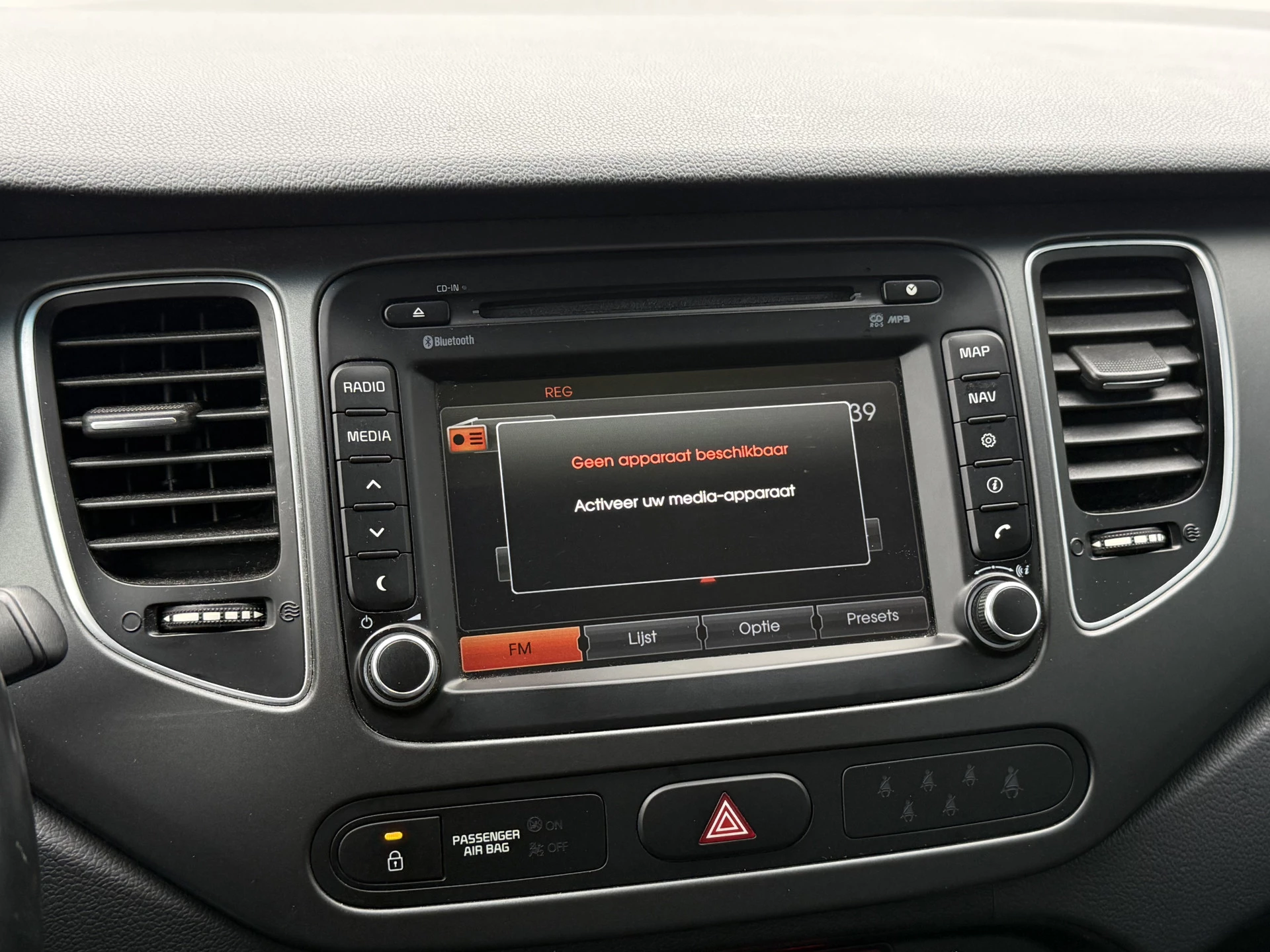 Hoofdafbeelding Kia Carens