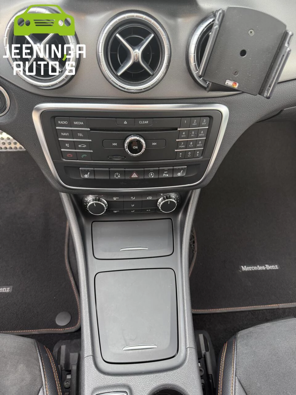 Hoofdafbeelding Mercedes-Benz CLA