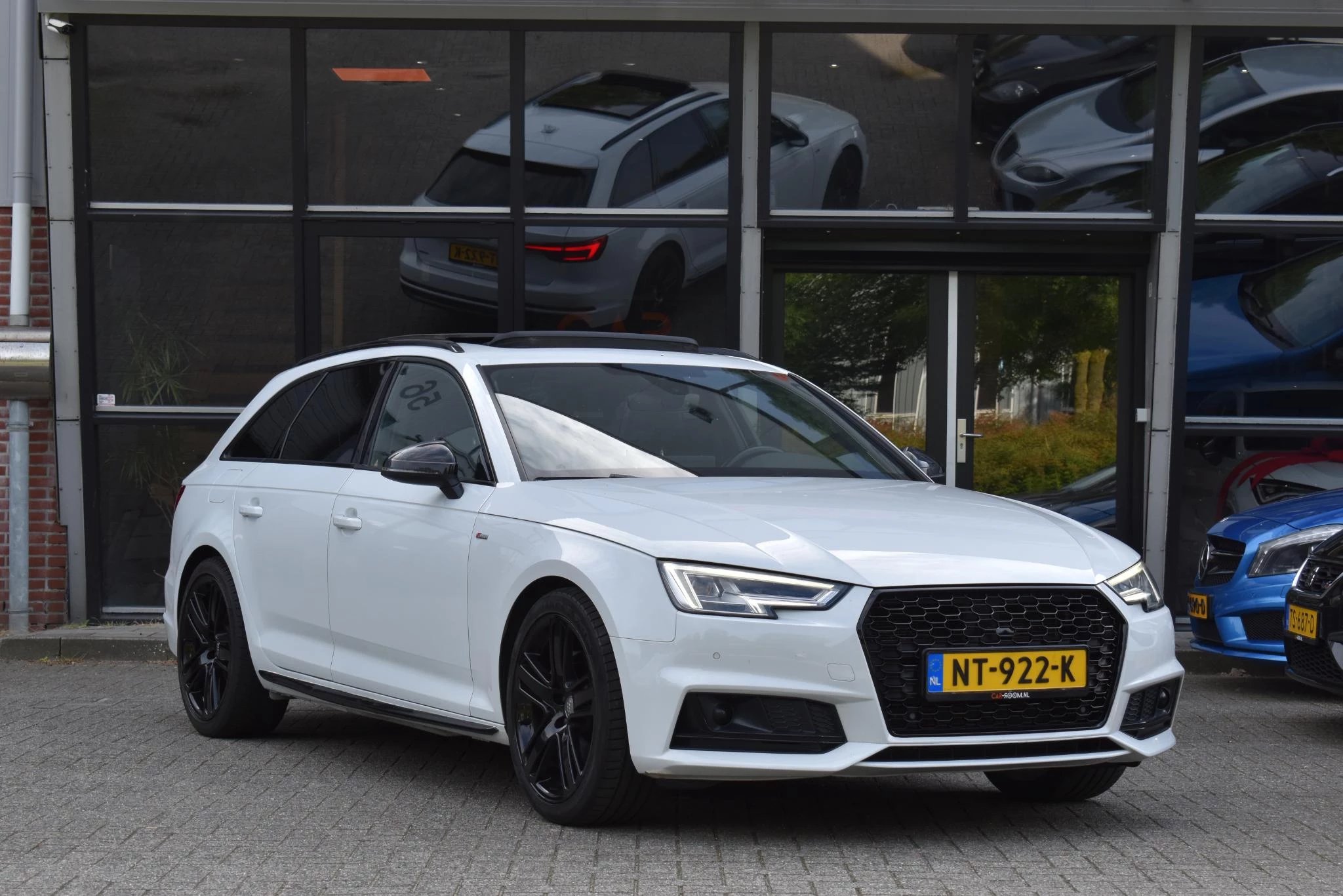 Hoofdafbeelding Audi A4