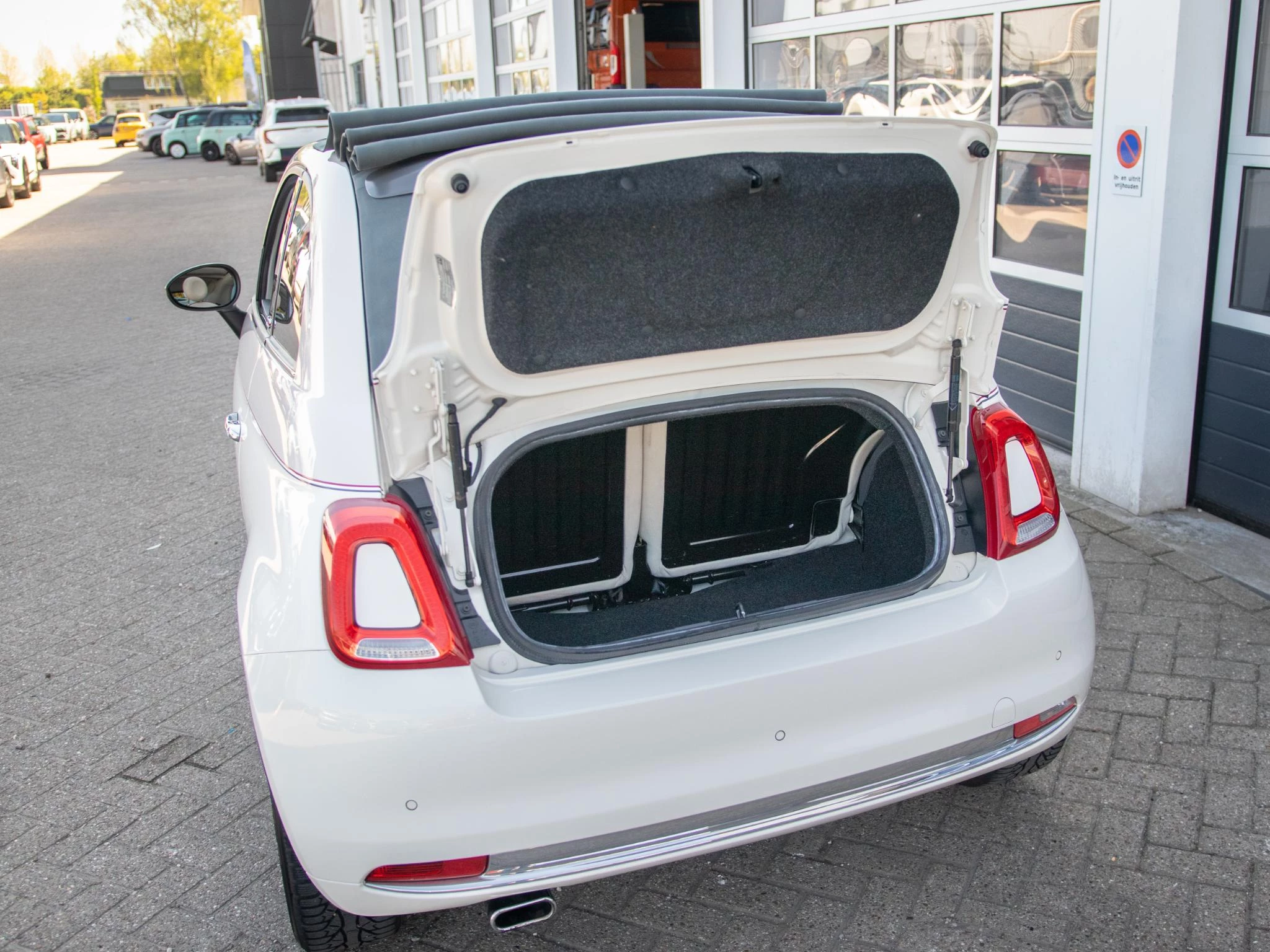 Hoofdafbeelding Fiat 500C