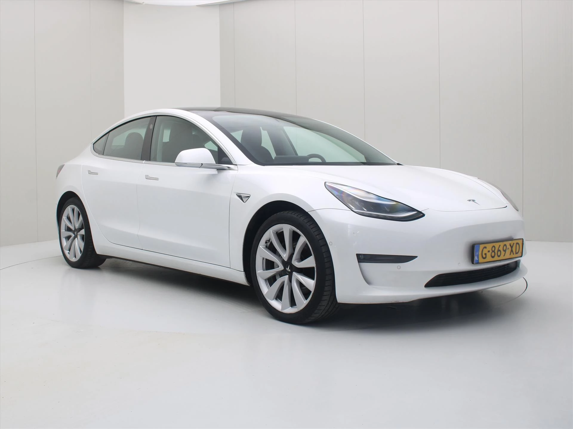 Hoofdafbeelding Tesla Model 3