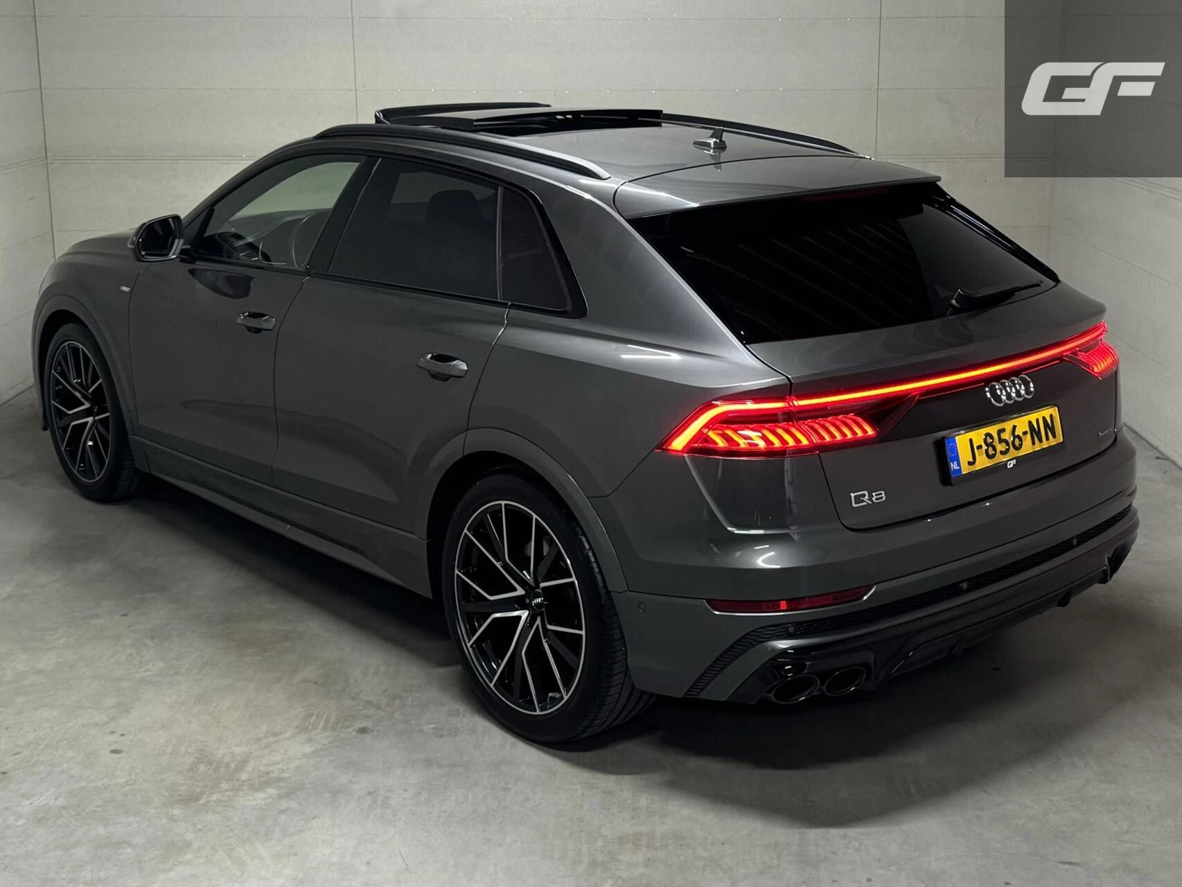 Hoofdafbeelding Audi Q8
