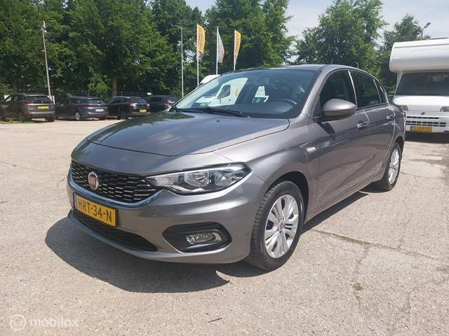 Hoofdafbeelding Fiat Tipo