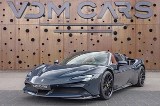 Hoofdafbeelding Ferrari SF90 Spider Ferrari SF90 Spider 4.0 V8 | CARBON (12x) | CarPlay | Lift | AFS | Two-Tone |