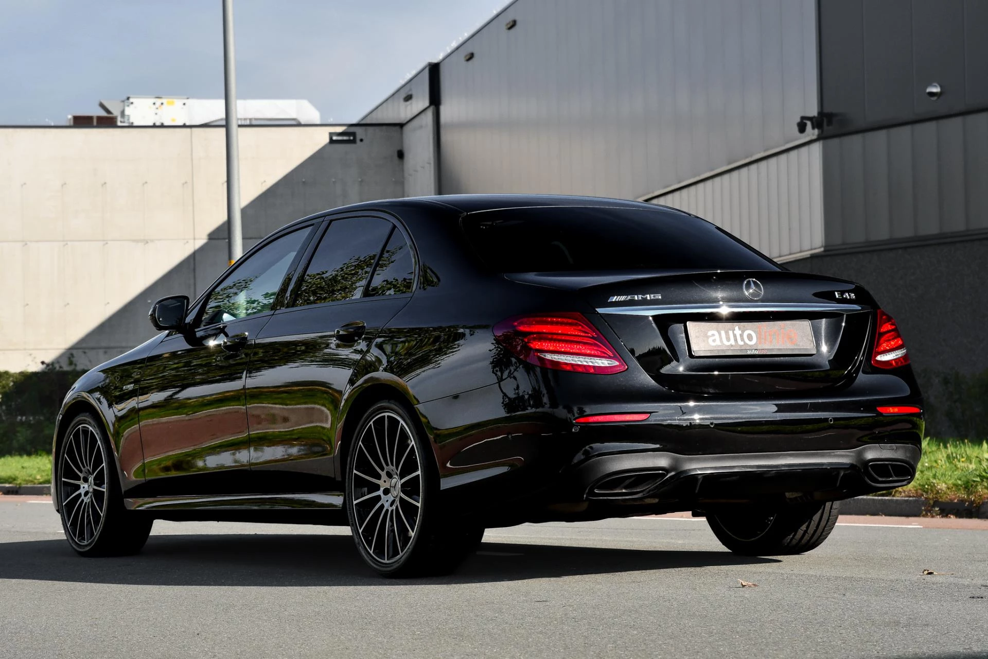 Hoofdafbeelding Mercedes-Benz E-Klasse
