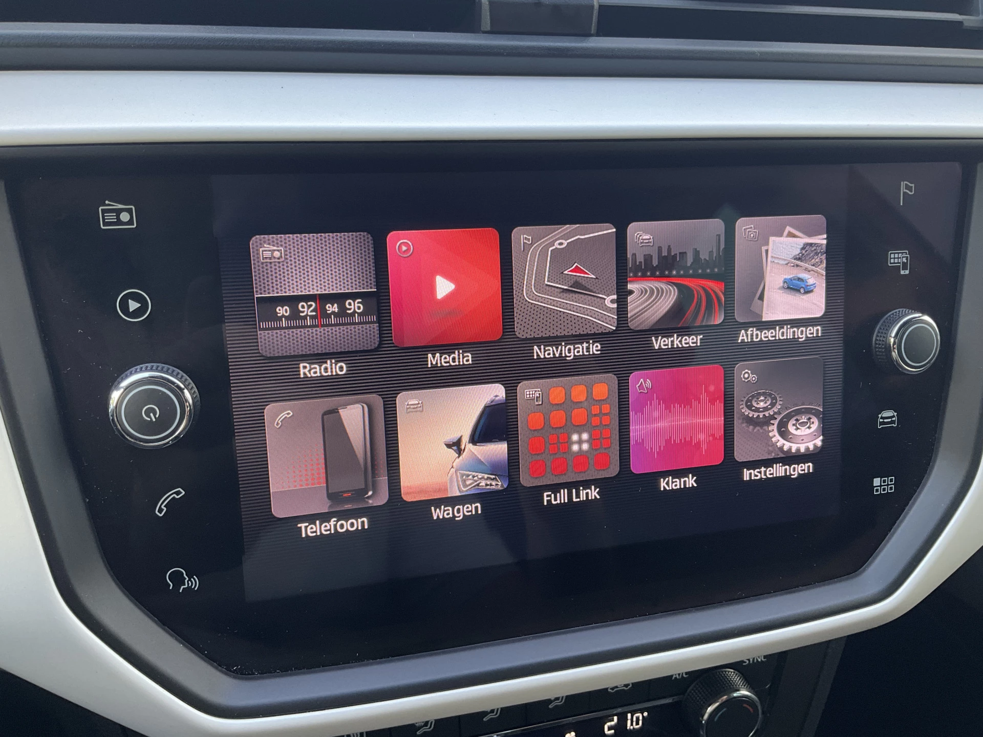 Hoofdafbeelding SEAT Arona