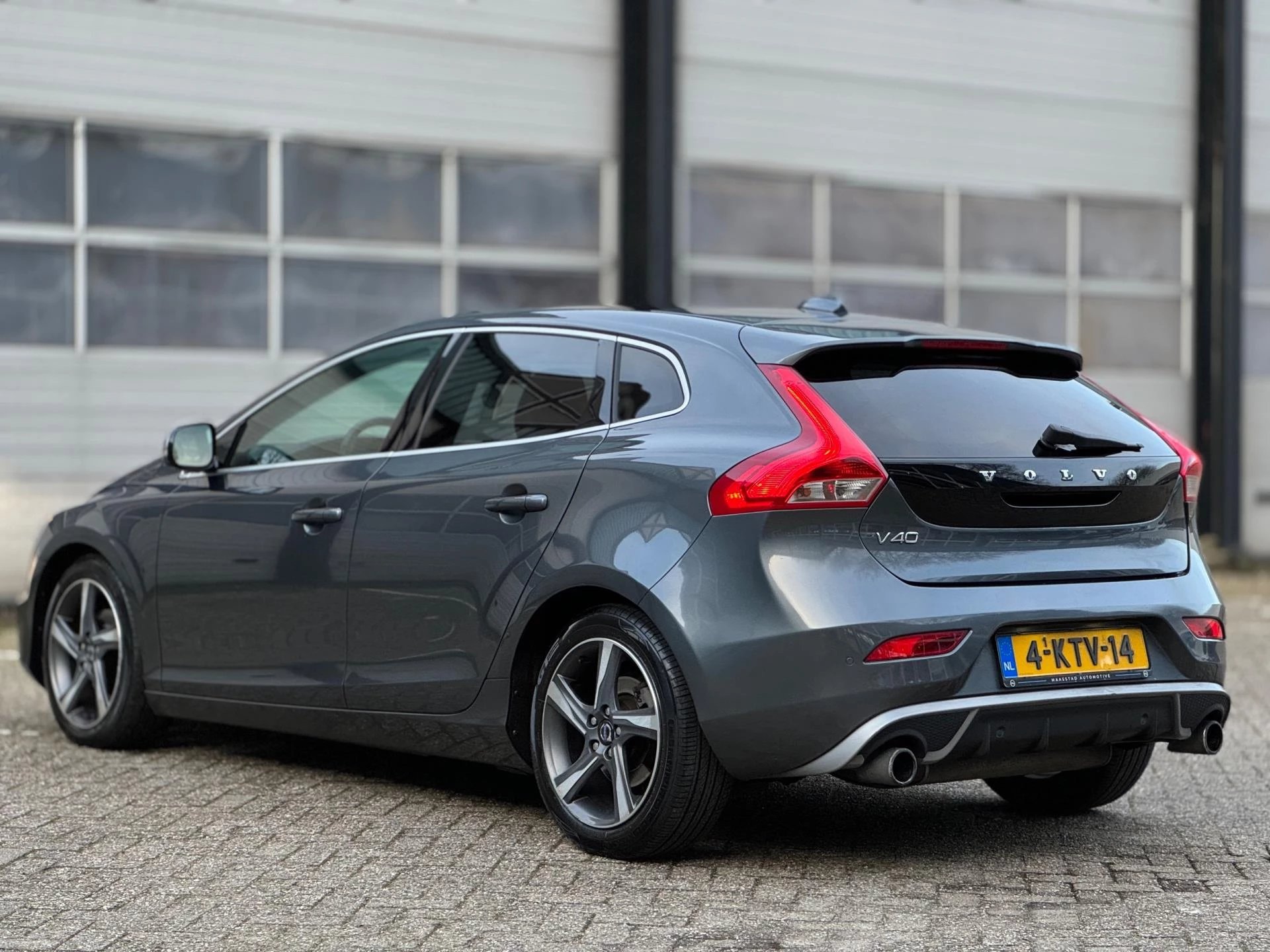 Hoofdafbeelding Volvo V40