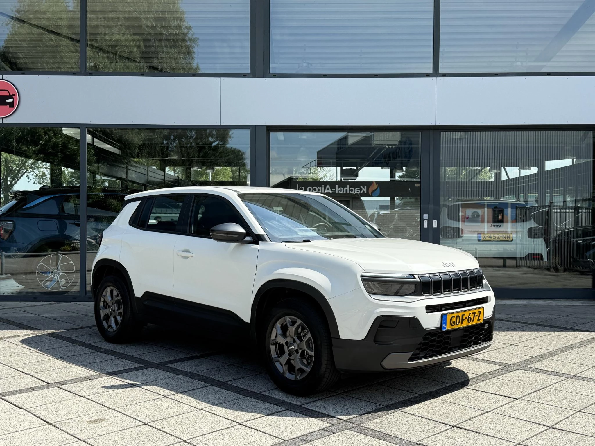 Hoofdafbeelding Jeep Avenger
