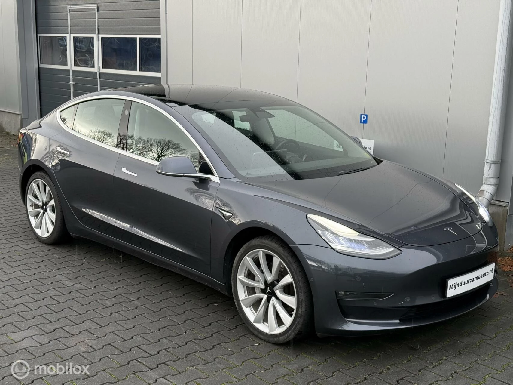 Hoofdafbeelding Tesla Model 3