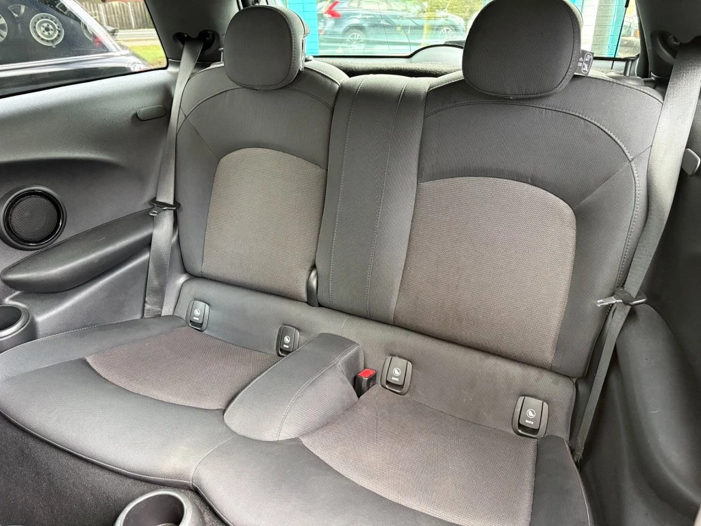 Hoofdafbeelding MINI One