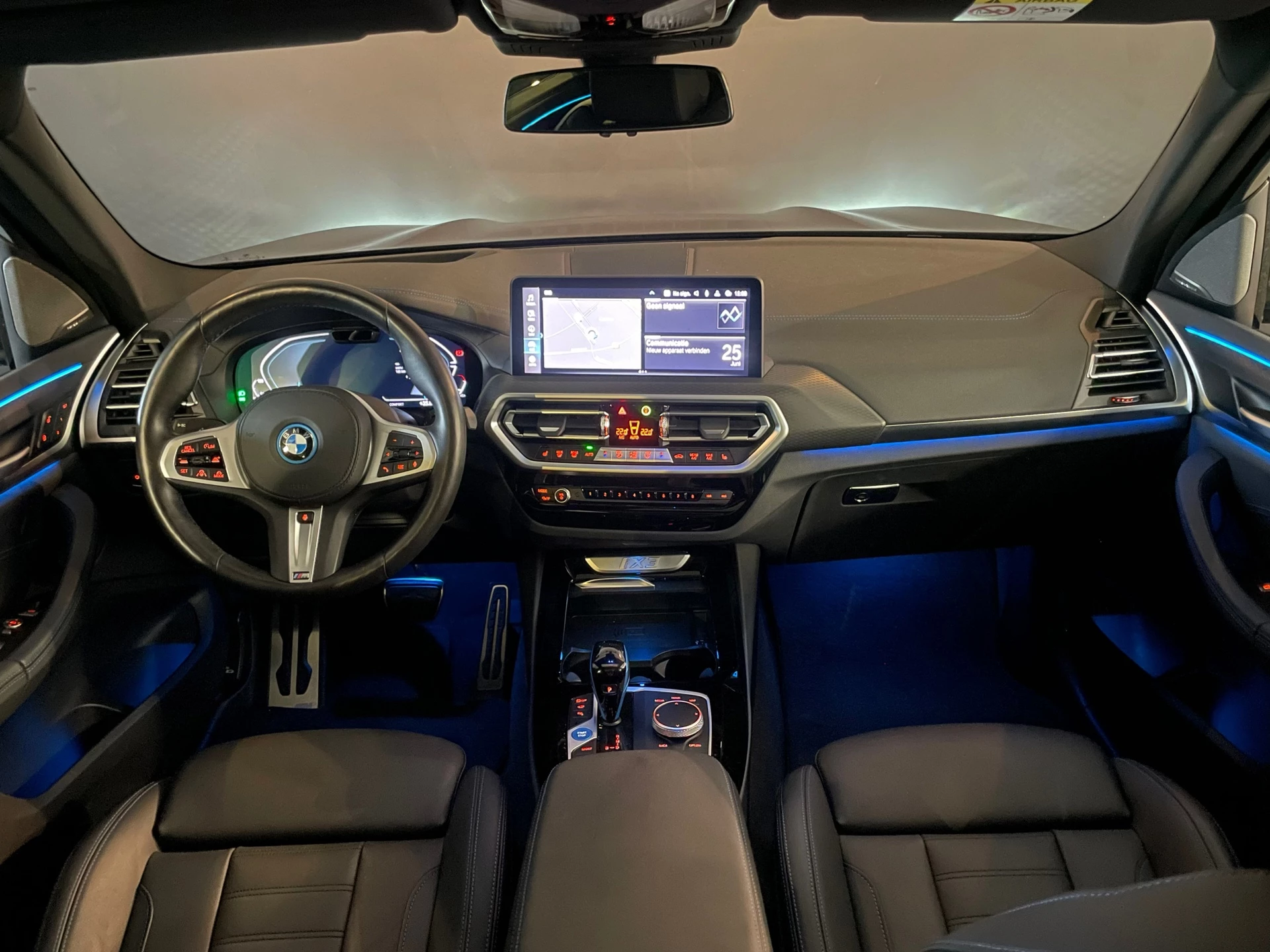 Hoofdafbeelding BMW iX3