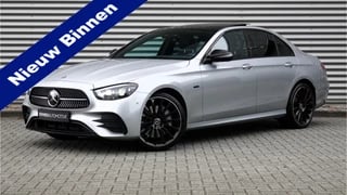 Hoofdafbeelding Mercedes-Benz E-Klasse Mercedes-Benz E-Klasse 300 e AMG Line | Panoramadak | Nightpakket | Camera | ACC |