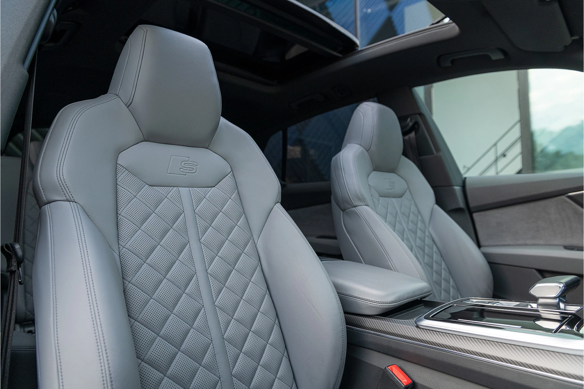 Hoofdafbeelding Audi Q8
