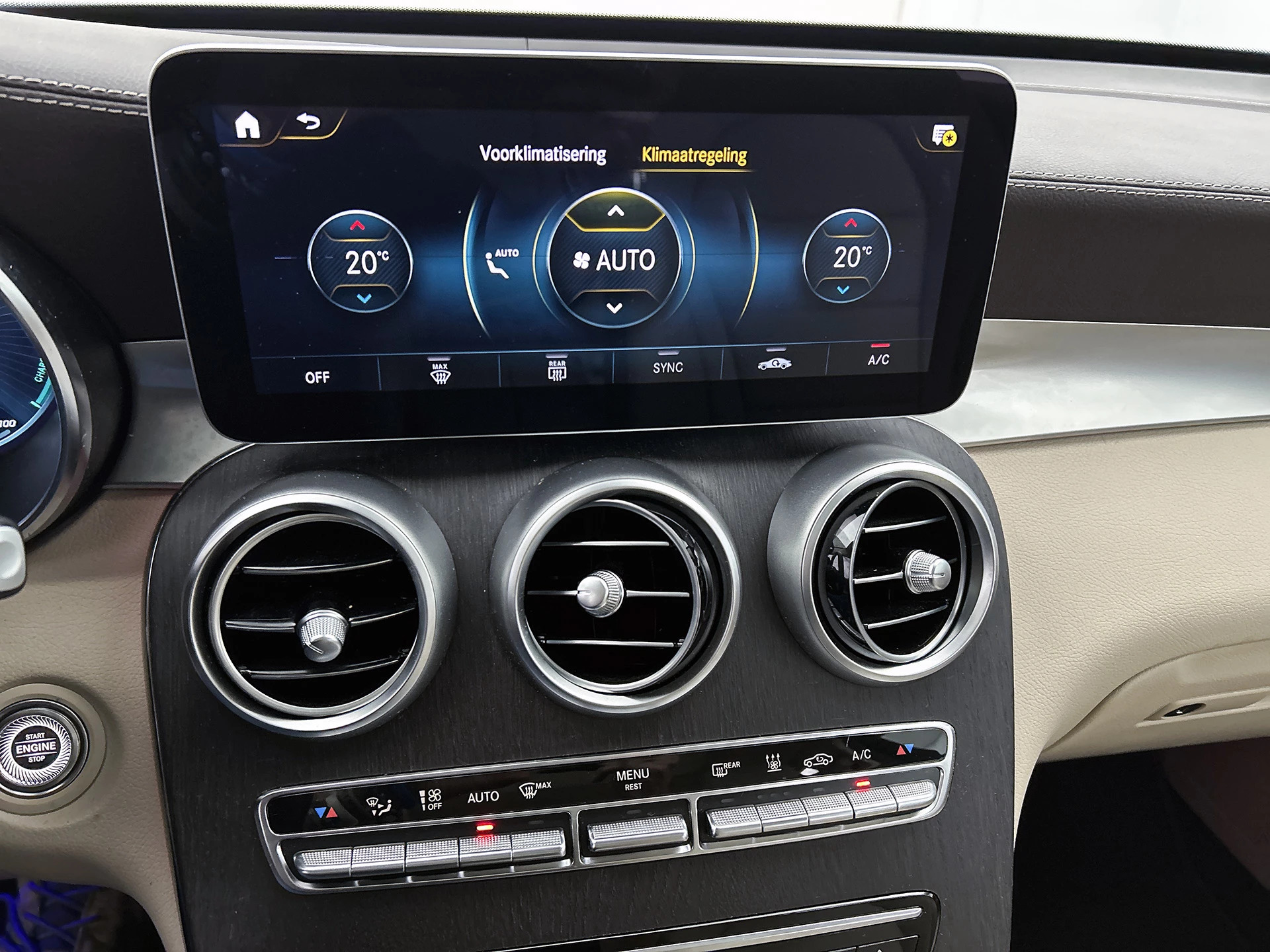 Hoofdafbeelding Mercedes-Benz GLC