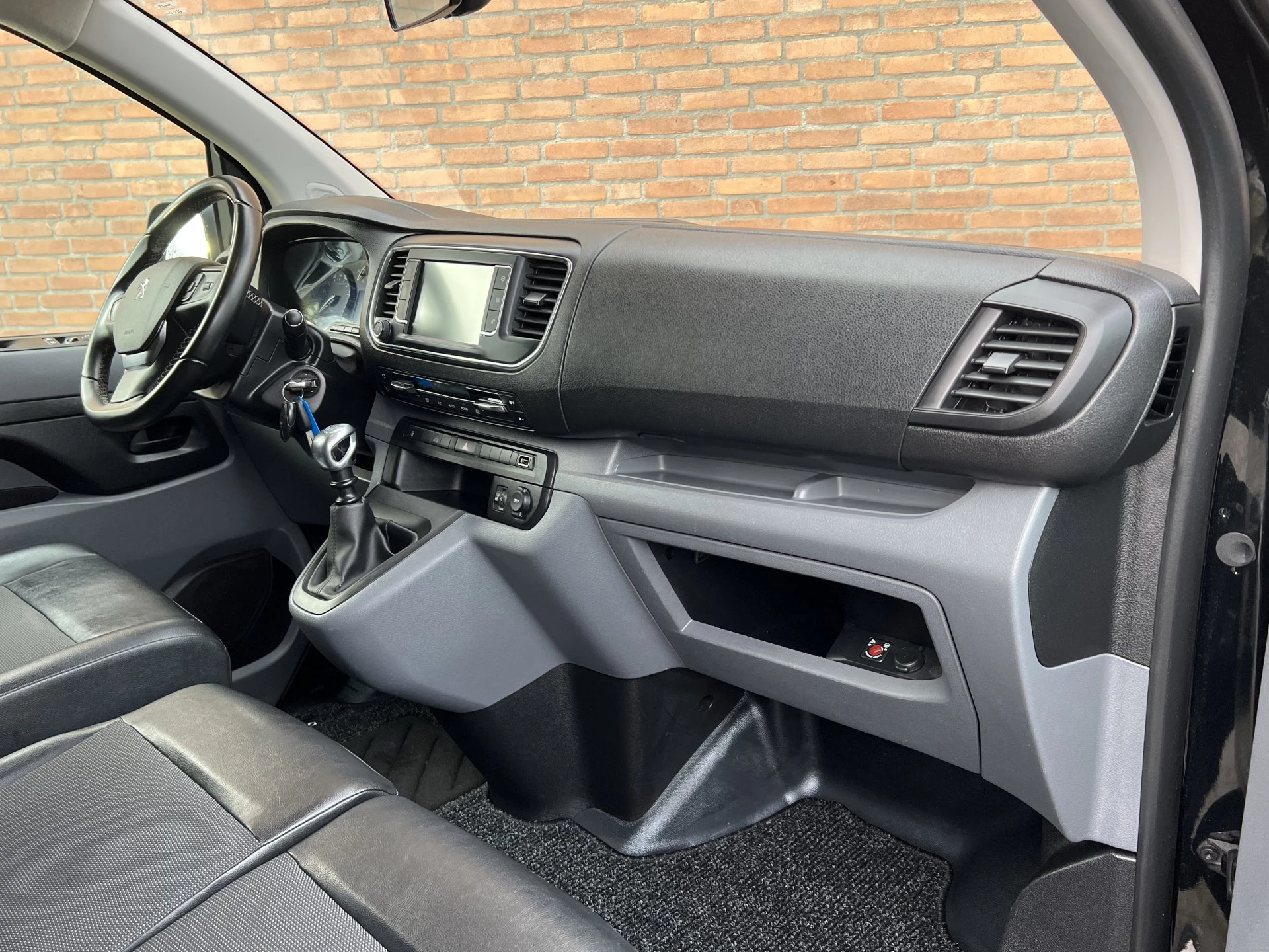 Hoofdafbeelding Peugeot Expert