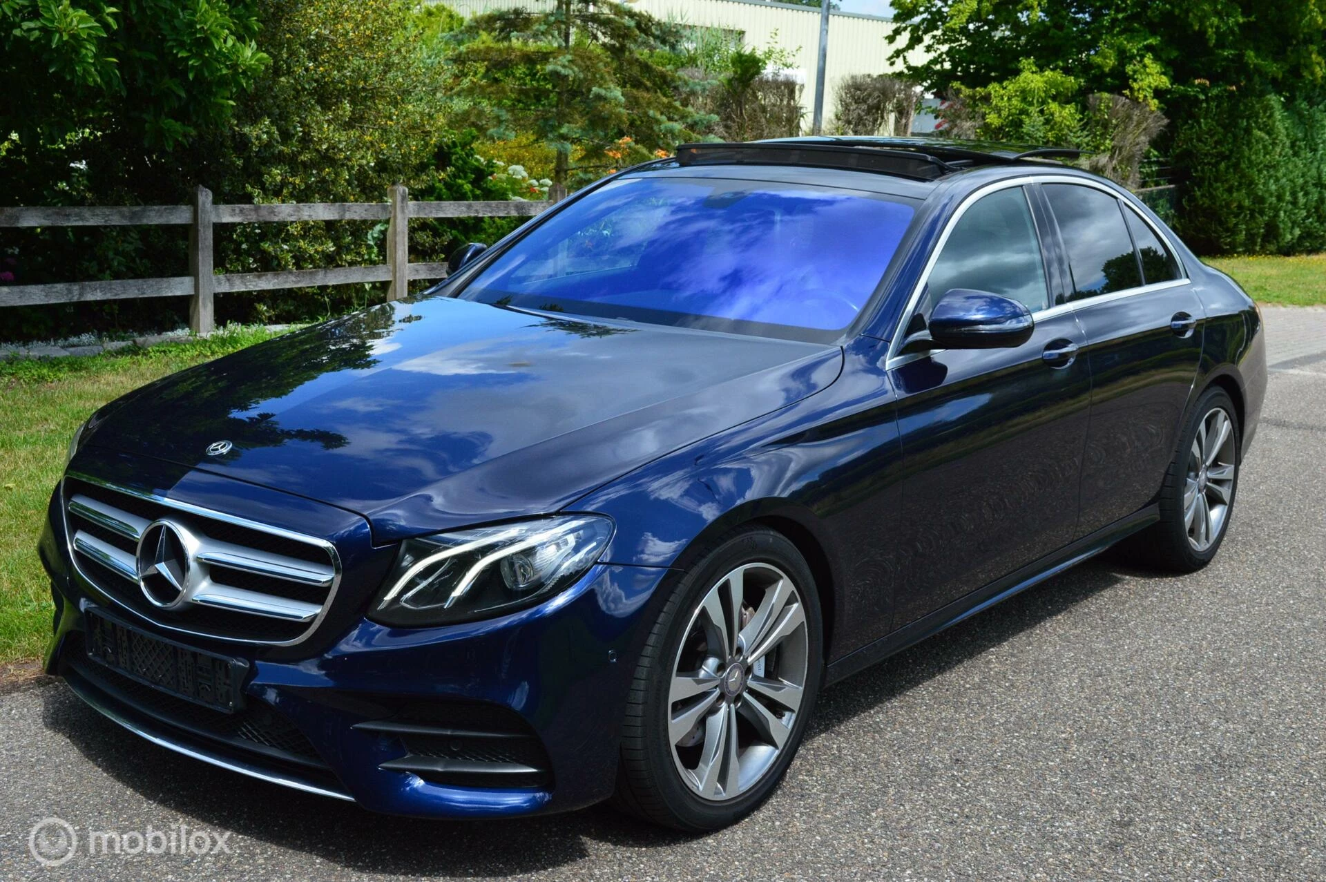 Hoofdafbeelding Mercedes-Benz E-Klasse