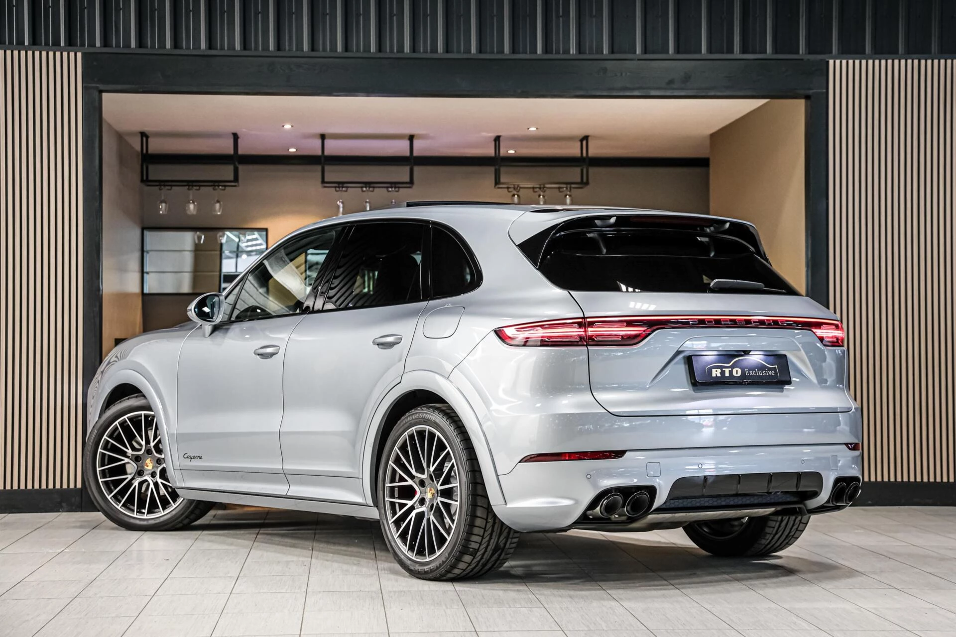 Hoofdafbeelding Porsche Cayenne