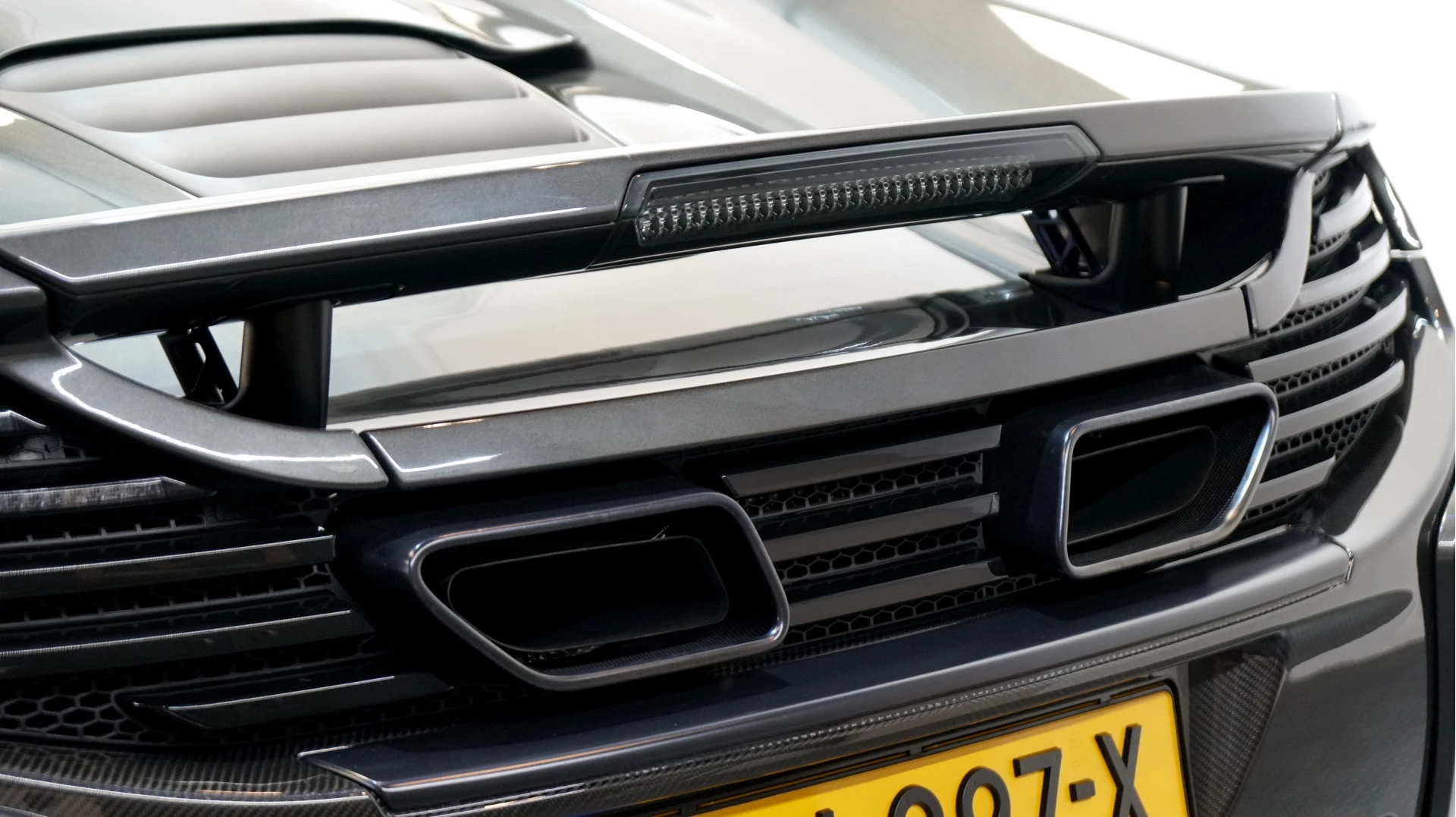 Hoofdafbeelding McLaren 650S