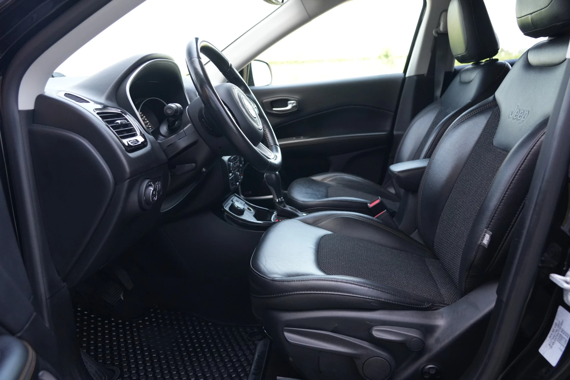 Hoofdafbeelding Jeep Compass