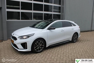 Kia ProCeed 1.5 T-GDI GT-PlusLine 1e Eig | Panoramadak | Stoel en stuurverwarming |