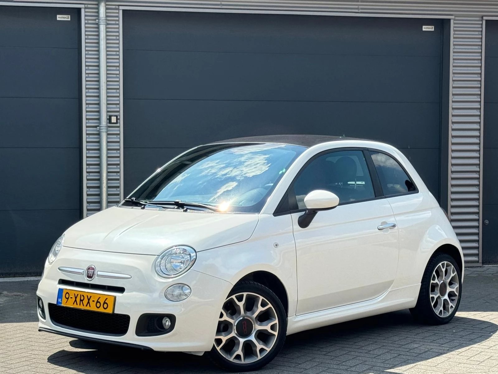 Hoofdafbeelding Fiat 500C