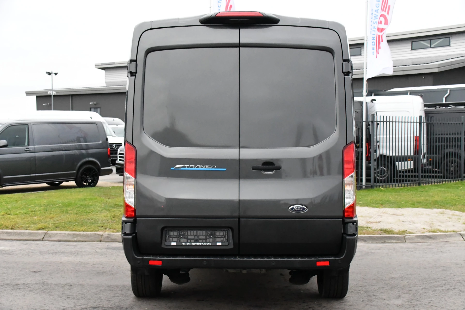 Hoofdafbeelding Ford E-Transit