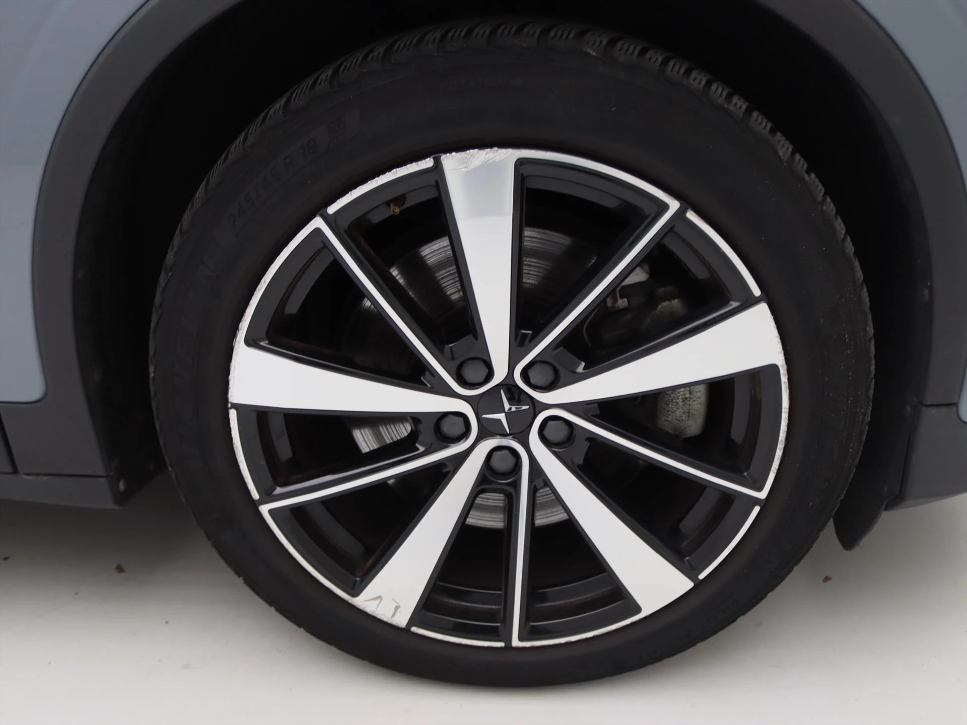 Hoofdafbeelding Polestar 2