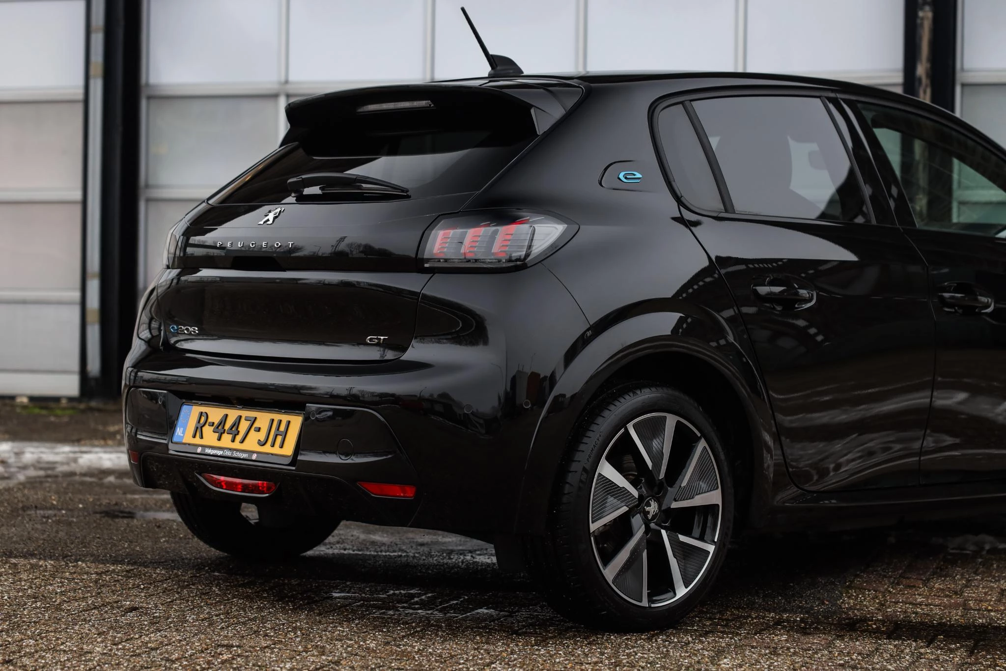 Hoofdafbeelding Peugeot e-208