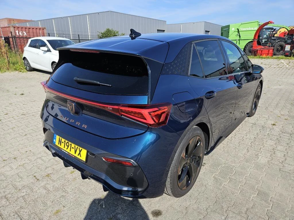 Hoofdafbeelding CUPRA Born