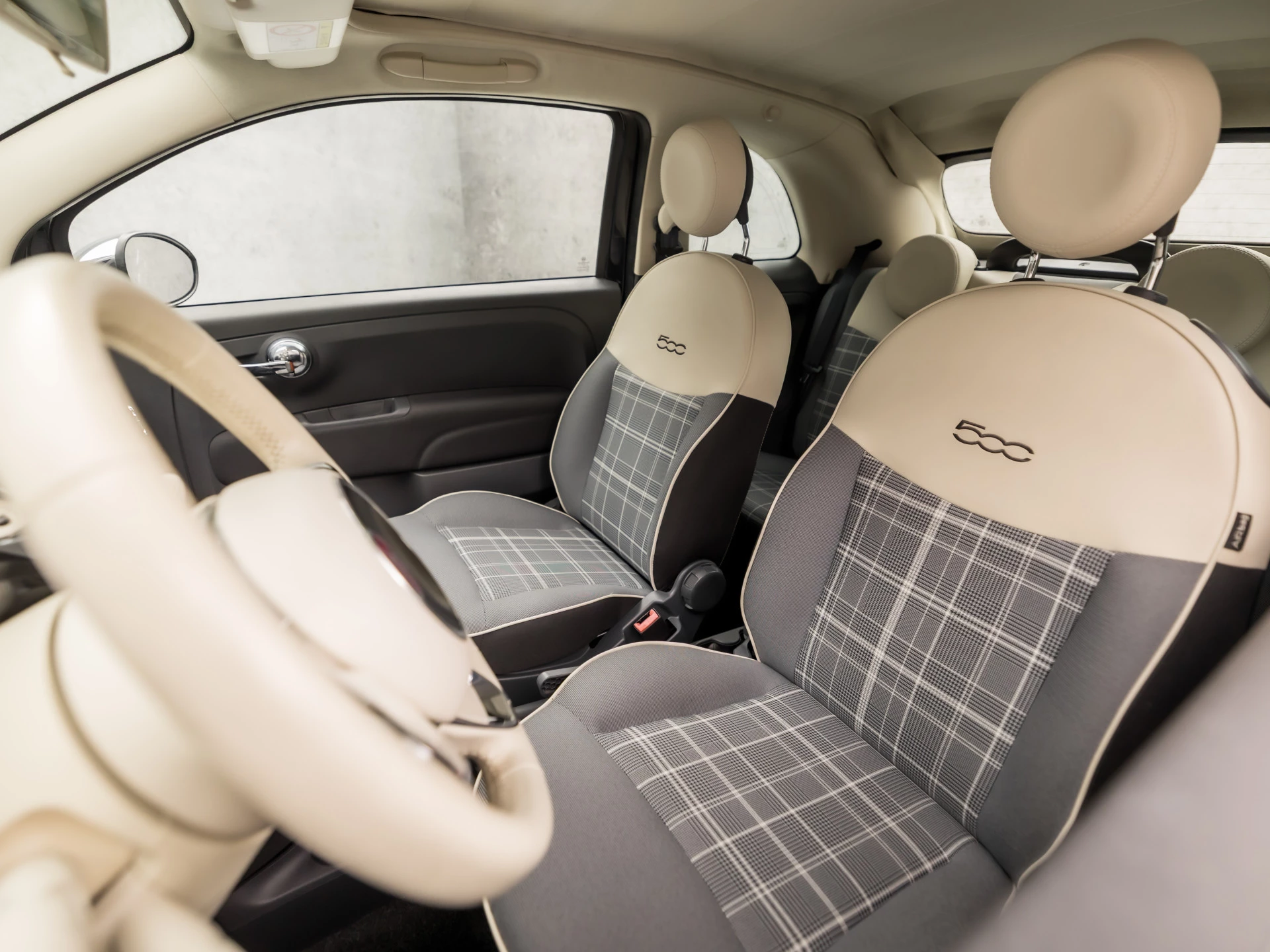 Hoofdafbeelding Fiat 500C