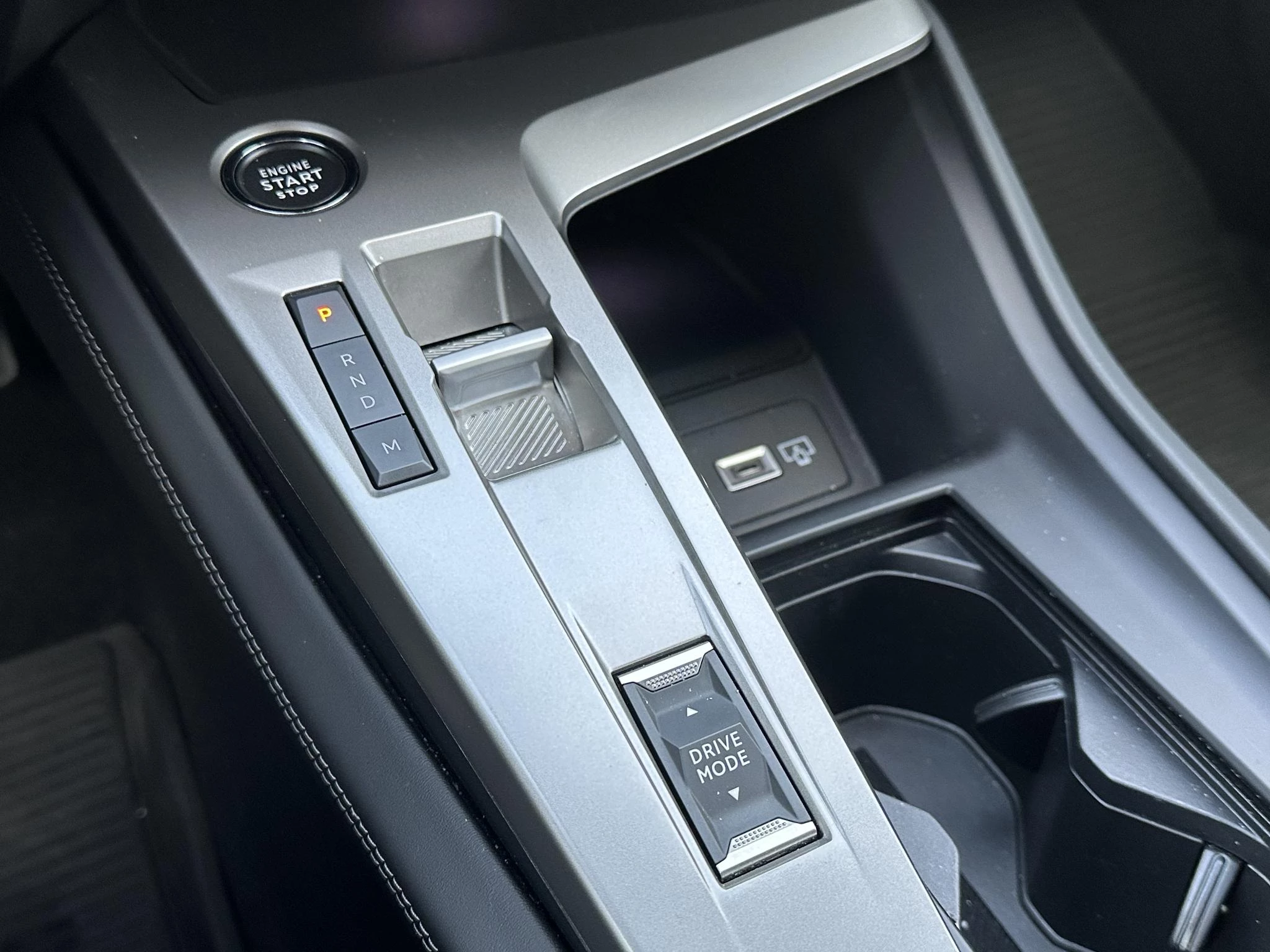 Hoofdafbeelding Peugeot 408