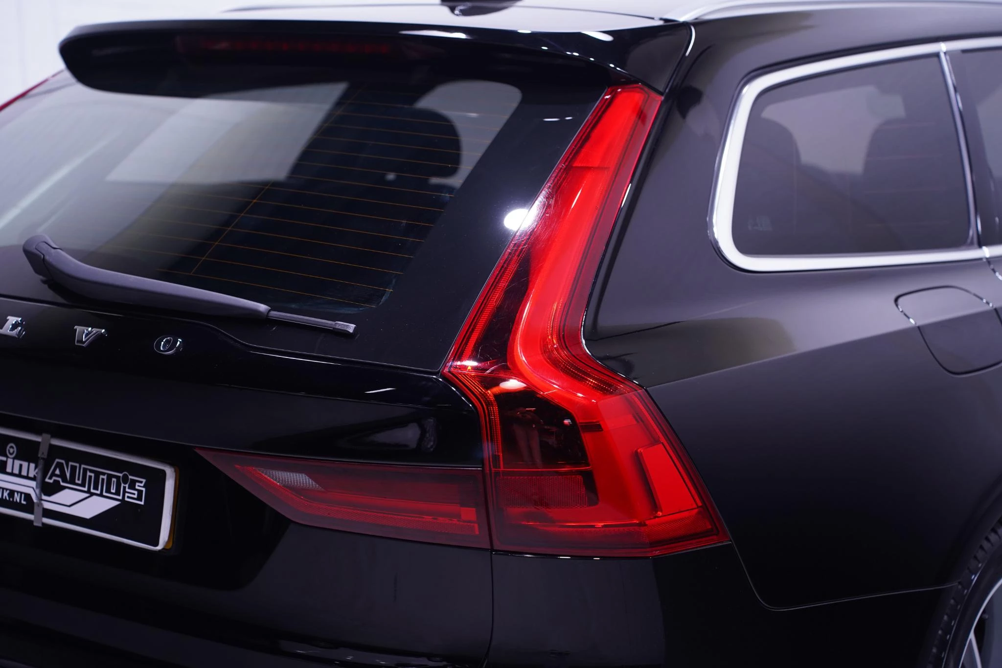Hoofdafbeelding Volvo V90