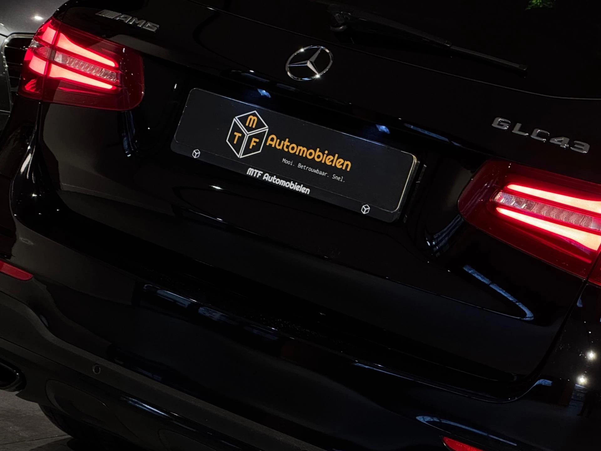 Hoofdafbeelding Mercedes-Benz GLC