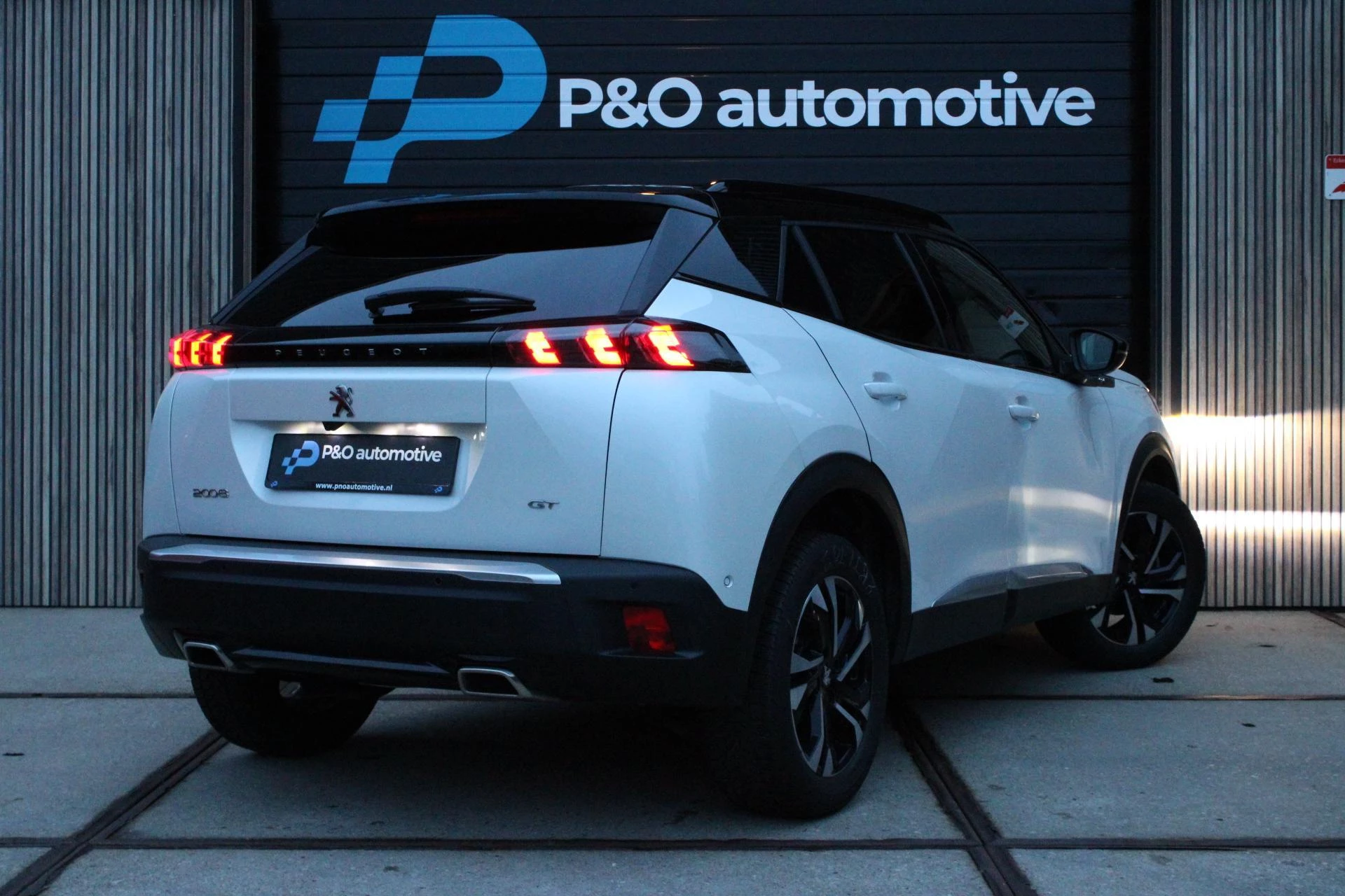 Hoofdafbeelding Peugeot 2008