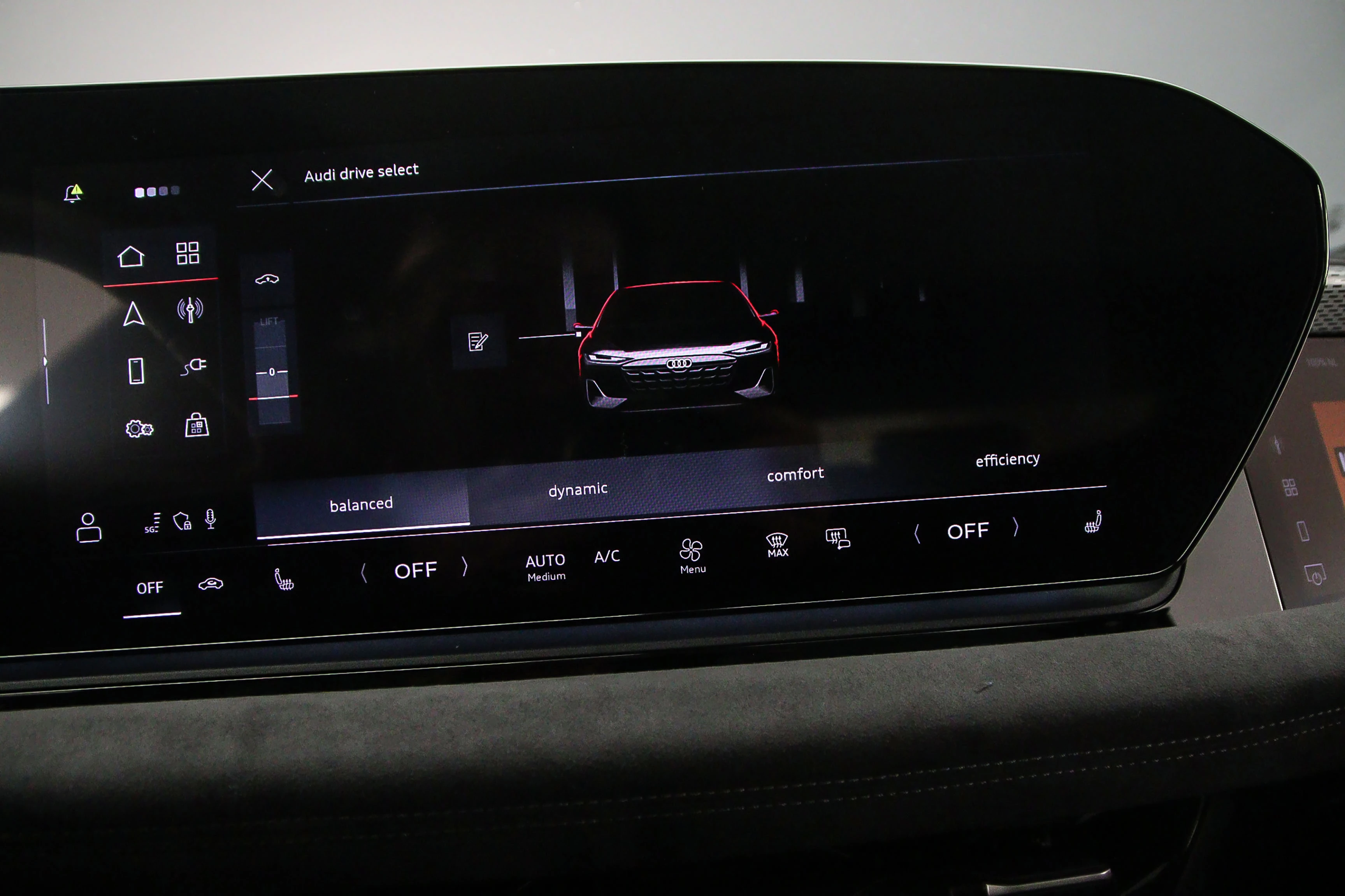 Hoofdafbeelding Audi A6 Avant e-tron