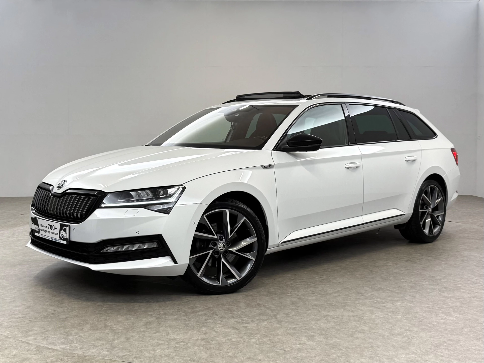 Hoofdafbeelding Škoda Superb