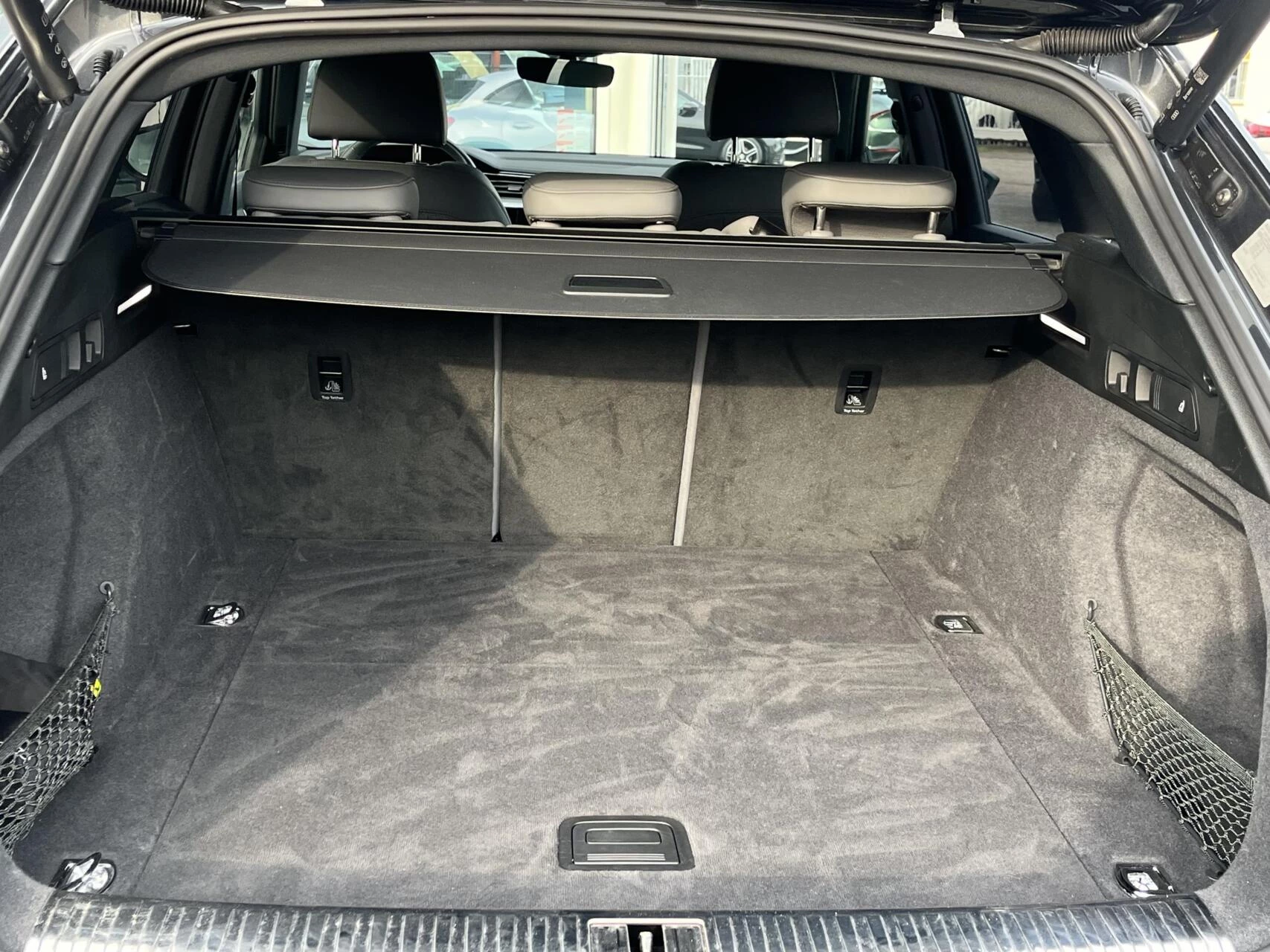 Hoofdafbeelding Audi Q8 e-tron