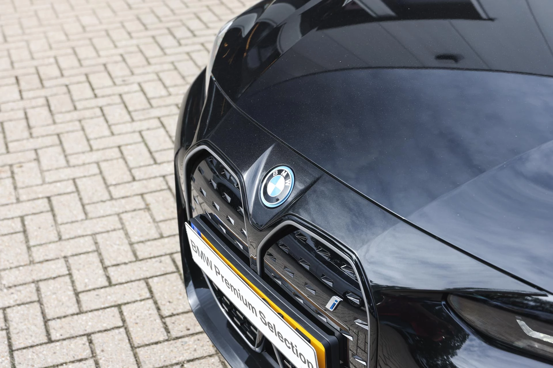 Hoofdafbeelding BMW i4