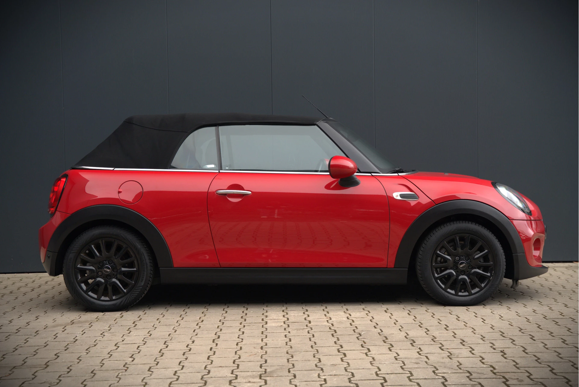 Hoofdafbeelding MINI Cooper Cabrio