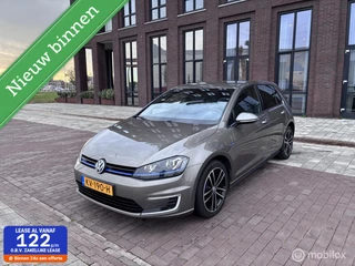 Volkswagen Golf 1.4 TSI GTE Connected Series